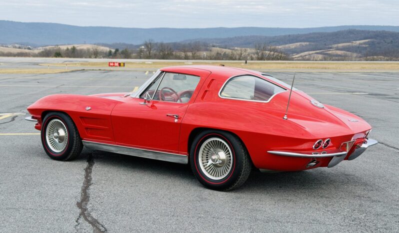 								1963 Chevrolet Corvette Coupe 4-Speed full									