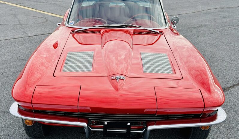 								1963 Chevrolet Corvette Coupe 4-Speed full									