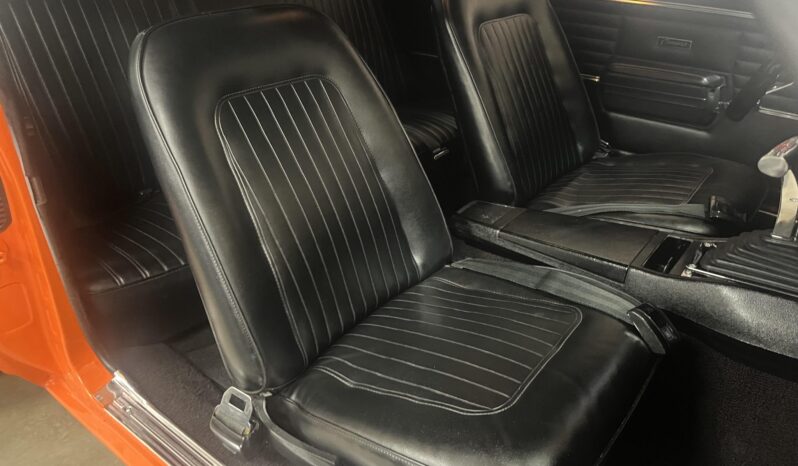 								1968 Chevrolet Camaro Coupe 327 full									