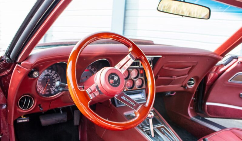 								1975 Chevrolet Corvette Coupe full									