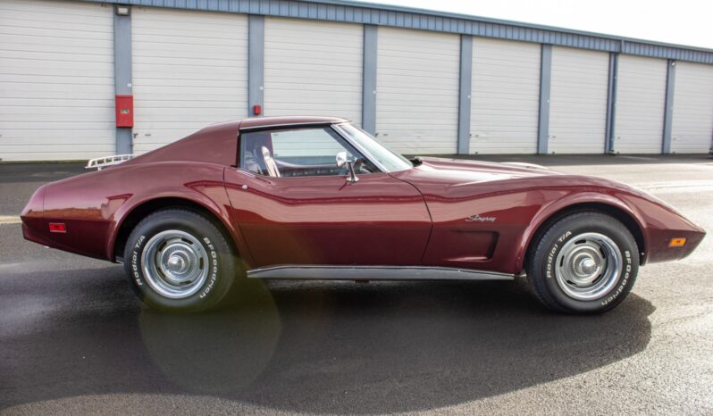 								1975 Chevrolet Corvette Coupe full									