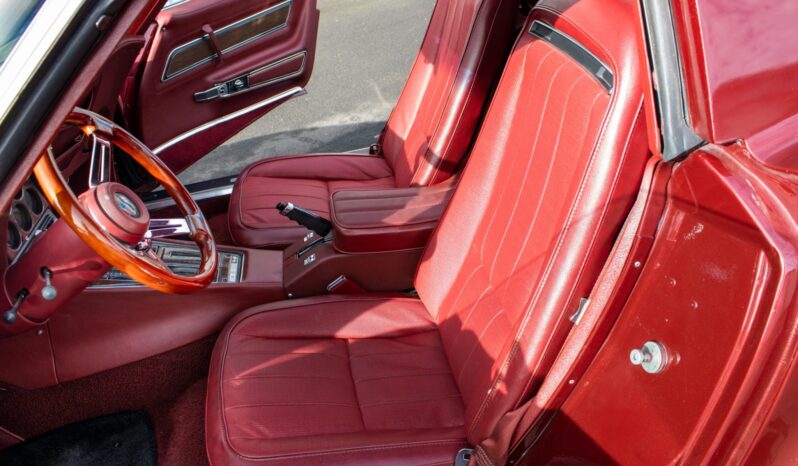 								1975 Chevrolet Corvette Coupe full									