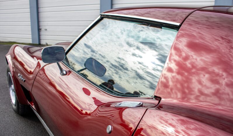 								1975 Chevrolet Corvette Coupe full									