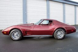 										1975 Chevrolet Corvette Coupe full									