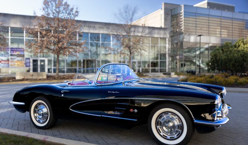 								1959 Chevrolet Corvette 4-Speed full									