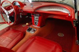 										1959 Chevrolet Corvette 4-Speed full									