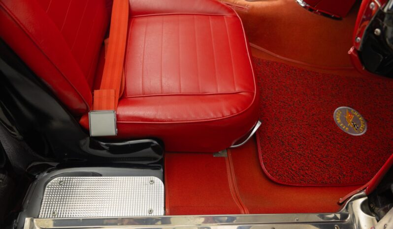 								1959 Chevrolet Corvette 4-Speed full									