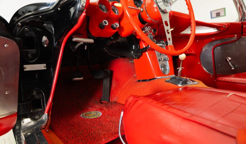 								1959 Chevrolet Corvette 4-Speed full									