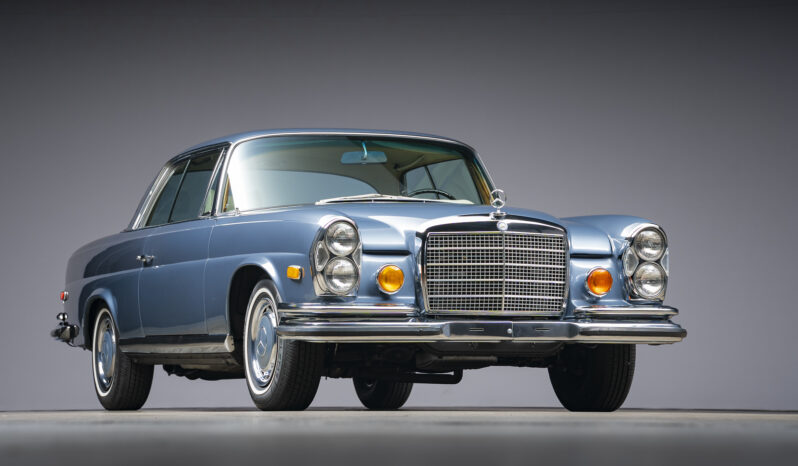 								1971 Mercedes-Benz 280SE 3.5 Coupe full									