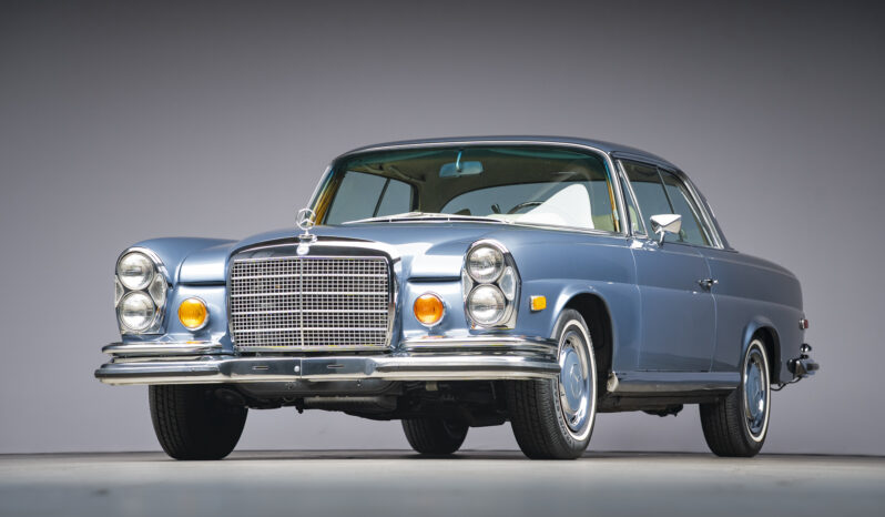 								1971 Mercedes-Benz 280SE 3.5 Coupe full									