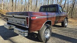 										1979 Ford F-250 Ranger Lariat 4×4 4-Speed full									