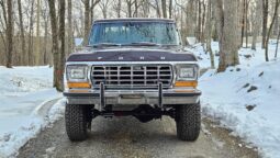 										1979 Ford F-250 Ranger Lariat 4×4 4-Speed full									