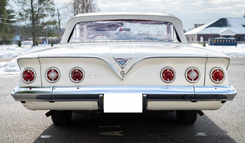 								1961 Chevrolet Impala Convertible 283 full									