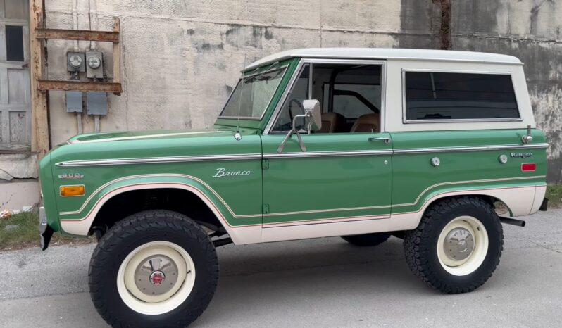 								1973 Ford Bronco Ranger 302 full									