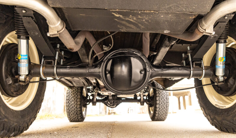 								1973 Ford Bronco Ranger 302 full									