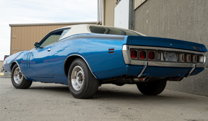 								1971 Dodge Charger RT 440 Six Pack full									