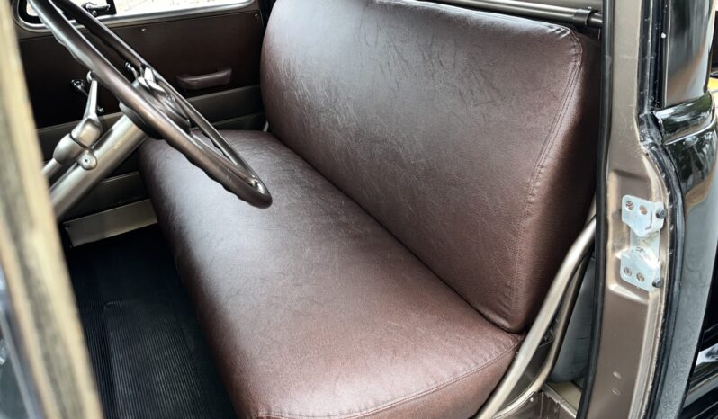 								1951 GMC 100 Deluxe Pickup 3-Speed full									