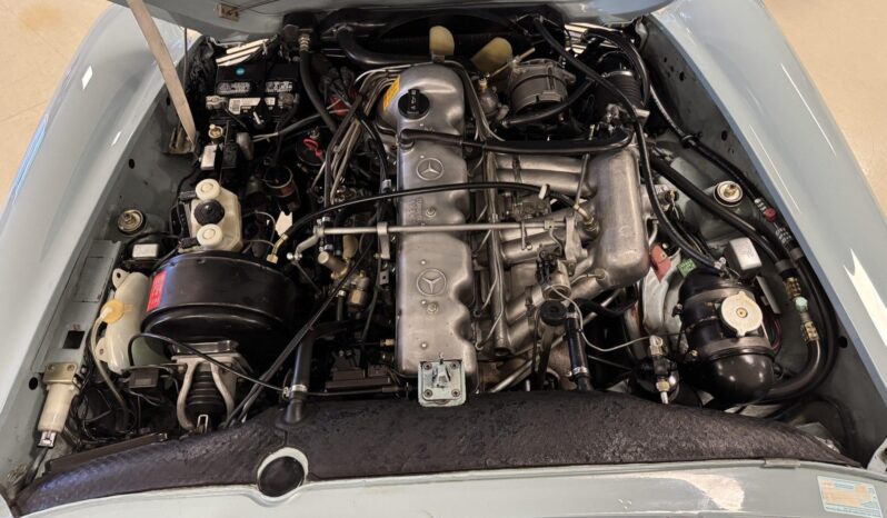 								1971 Mercedes-Benz 280SL full									