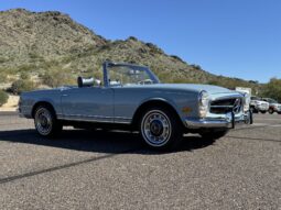 										1971 Mercedes-Benz 280SL full									
