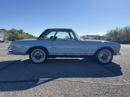 										1971 Mercedes-Benz 280SL full									