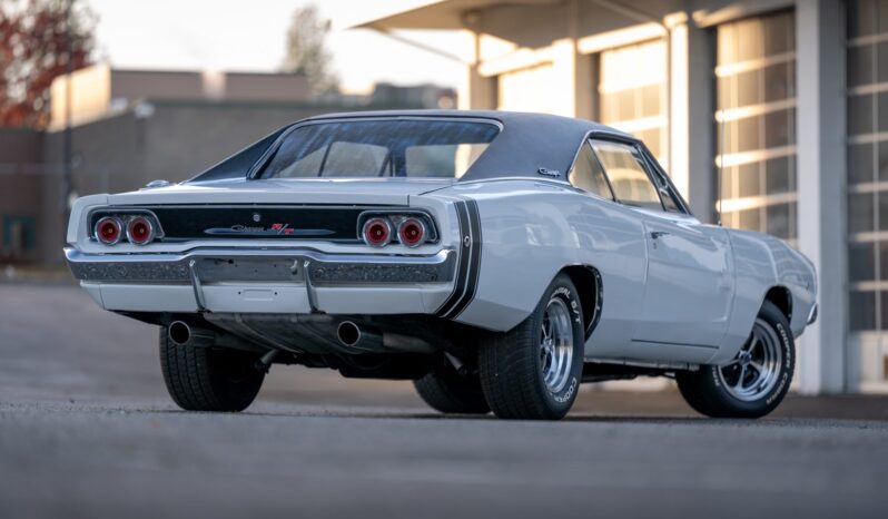 								1968 Dodge Charger RT full									