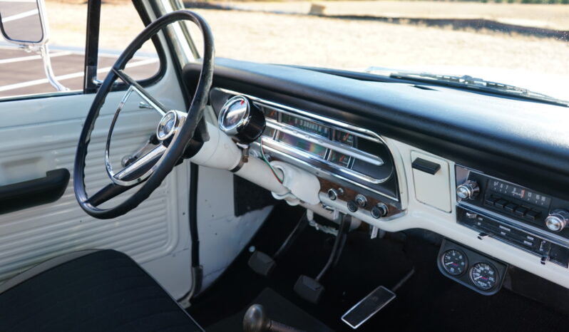 								1972 Ford F-250 Highboy 4×4 full									