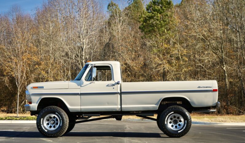 								1972 Ford F-250 Highboy 4×4 full									