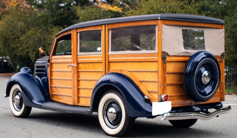 								1936 Ford Model 68 Deluxe Woodie Station Wagon full									