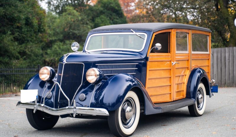 								1936 Ford Model 68 Deluxe Woodie Station Wagon full									