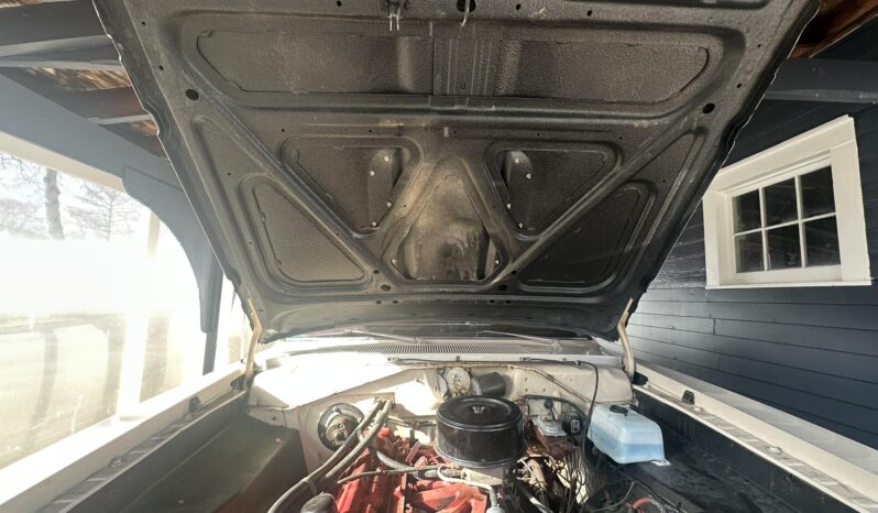 								1967 Plymouth Barracuda Coupe 3-Speed full									