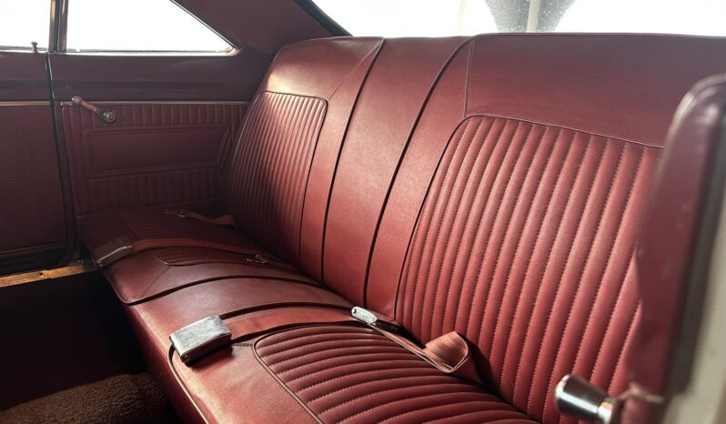 								1967 Plymouth Barracuda Coupe 3-Speed full									