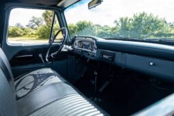 										1966 Ford F-100 4×4 full									