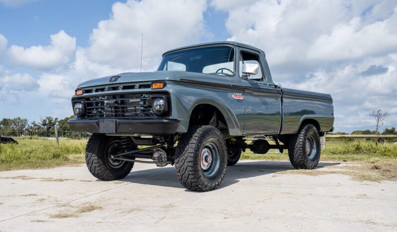 								1966 Ford F-100 4×4 full									