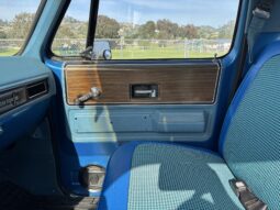 										1974 Chevrolet K10 Cheyenne Super 4×4 full									