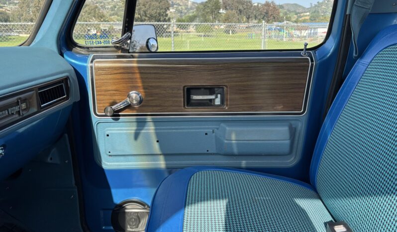 								1974 Chevrolet K10 Cheyenne Super 4×4 full									