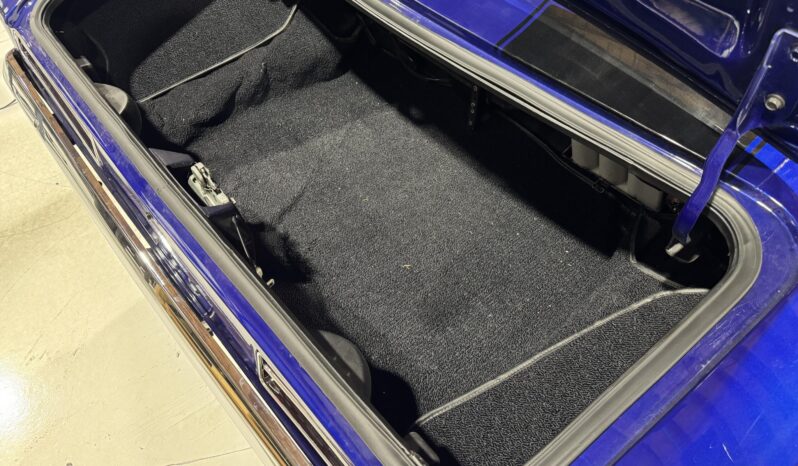 								1969 Chevrolet Camaro 6-Speed full									