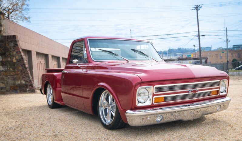 								1967 Chevrolet C10 Stepside Pickup 5-Speed full									