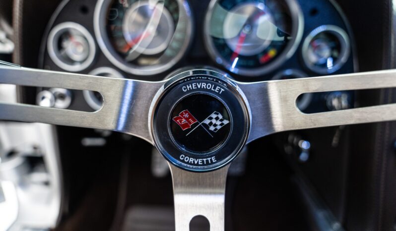 								1963 Chevrolet Corvette Split-Window Coupe 6-Speed full									