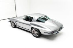 1963 Chevrolet Corvette Split-Window Coupe 6-Speed full