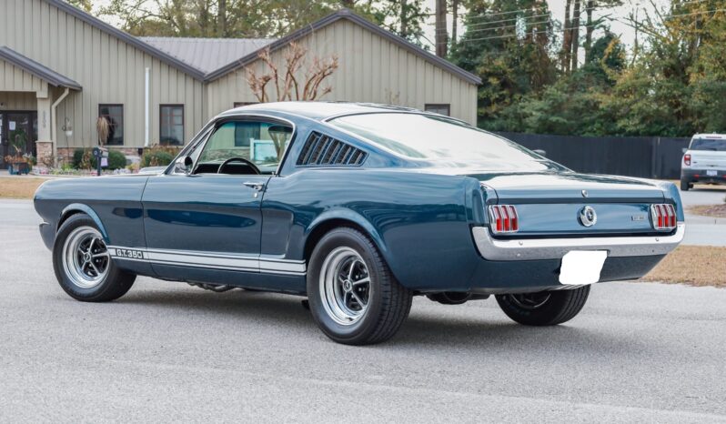								1965 Ford Mustang Fastback 4-Speed full									