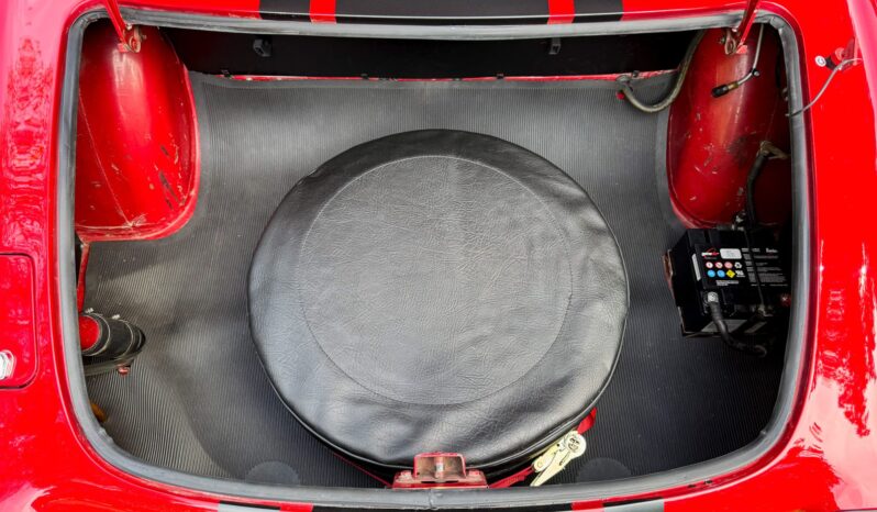 								1967 Volvo 1800S 5-Speed full									