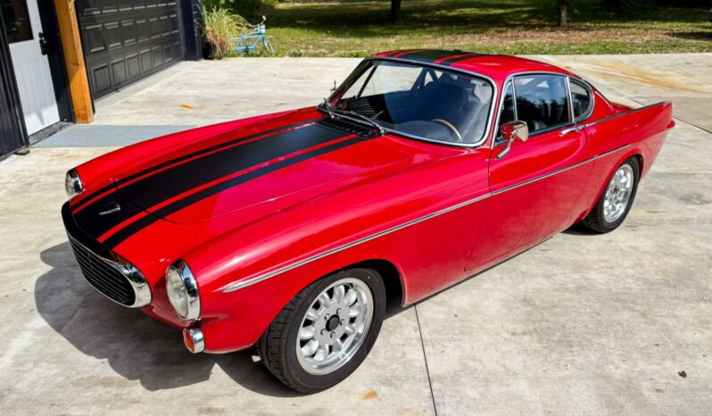 								1967 Volvo 1800S 5-Speed full									