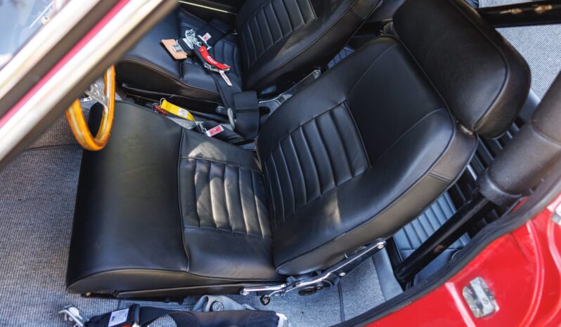 								1967 Volvo 1800S 5-Speed full									