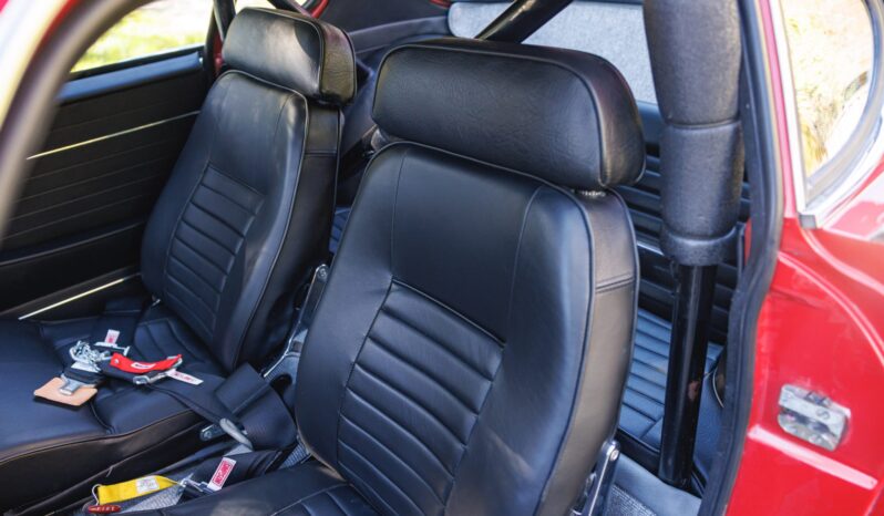 								1967 Volvo 1800S 5-Speed full									