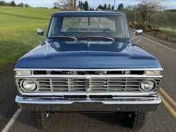 1974 Ford F-100 Custom 4×4 4-Speed