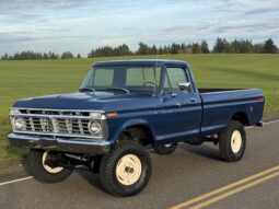 1974 Ford F-100 Custom 4×4 4-Speed
