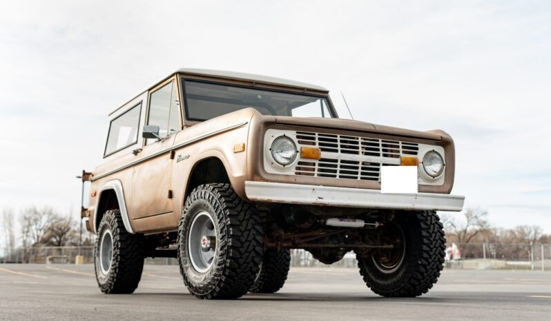 								1972 Ford Bronco 302 3-Speed Project full									