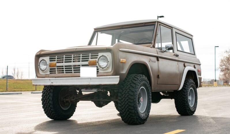 								1972 Ford Bronco 302 3-Speed Project full									