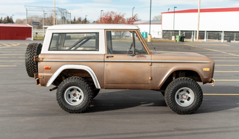 								1972 Ford Bronco 302 3-Speed Project full									