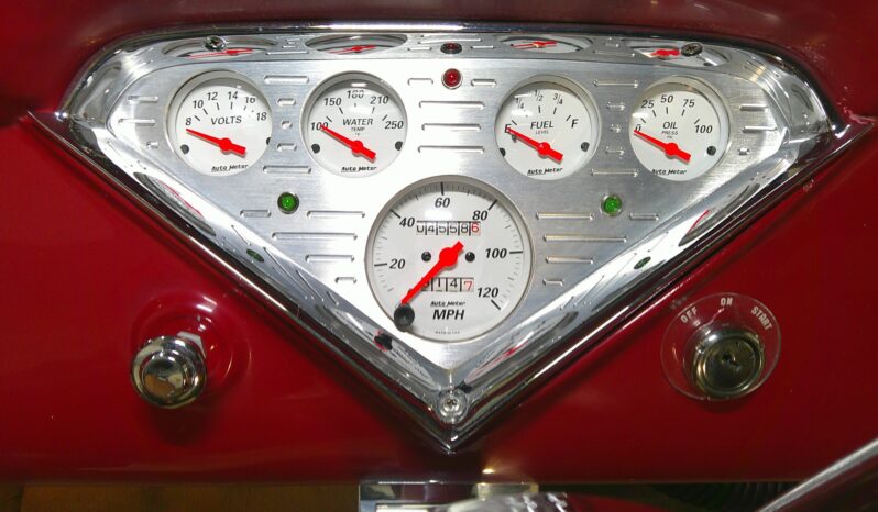 								1959 Chevrolet Apache Panel Truck full									